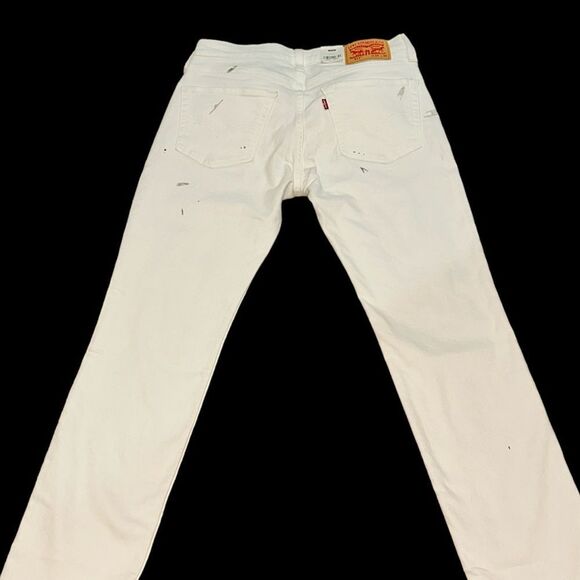 LEVIS MEN’S NWT WHITE DENIM WITH THE REAL DESTROYED LOOK THE NEW 511 SLIM - Picture 2 of 9